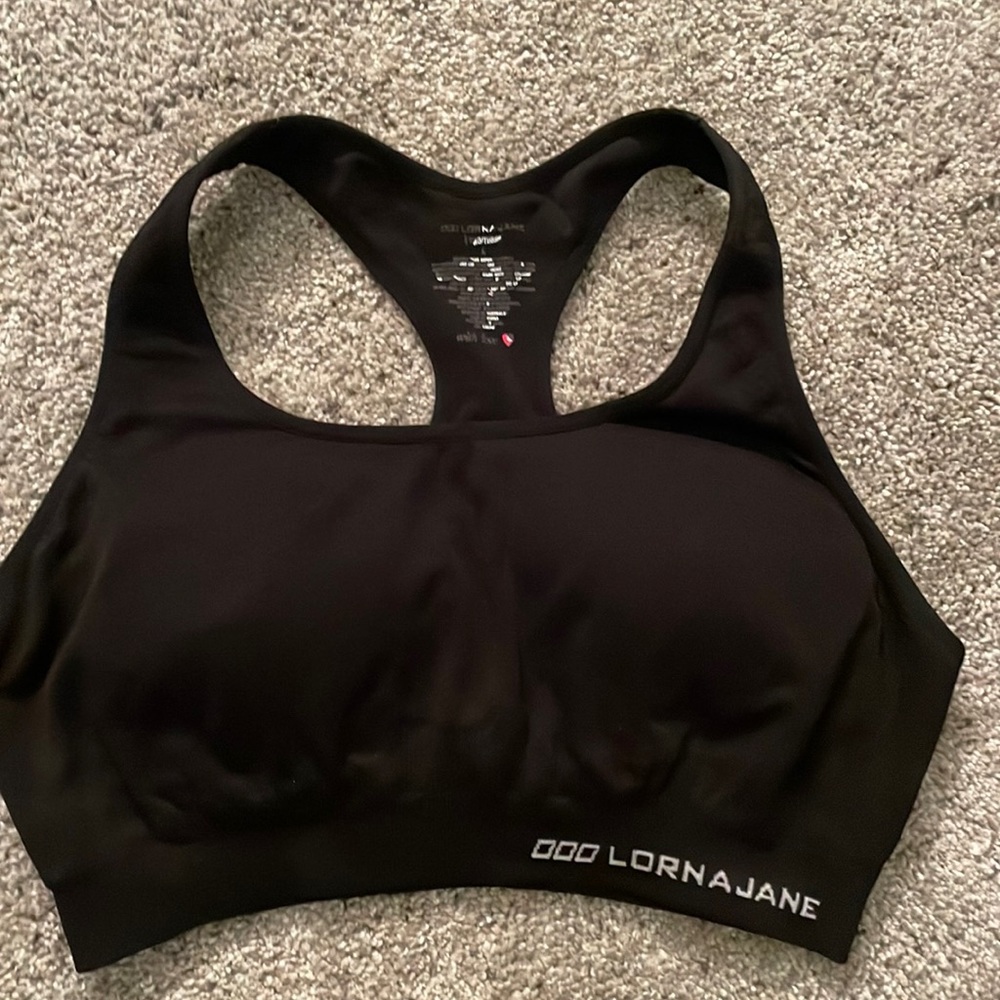 Lorna Jane padded sports bra